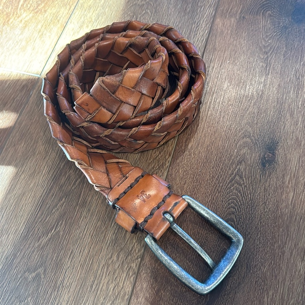 Ruehl Size 34 men’s leather belt